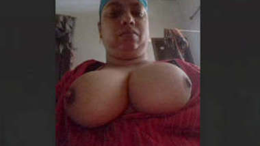 Desi Indian Sexy Bhabhi Mms Part 2