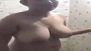 Tamil Babe Nude Capture