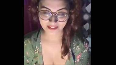 Desi Cute Girl Live