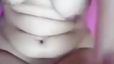XXX whore shows off naked tits and then puts the camera down there