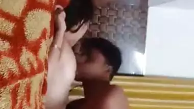 Secretary making honeytrap XXX video with boss in hotel room
