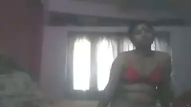 Tamil Bhabhi Stripping Movies