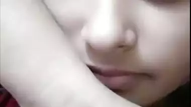 Beautiful Chamet Cam Girl Nude Round Boobs Showing