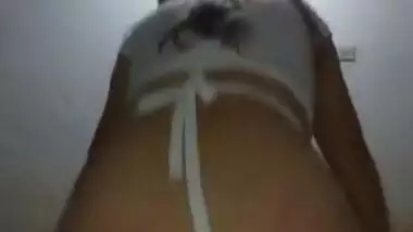 احح سربي قبل ميحصنا شي حد أدكتور ????طبيب هايج تيحوي صاحبتو الفرملية وسط كابيني ????????????