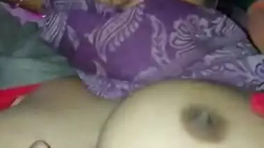 Kinky hubby makes XXX video of him playing with Desi wife's tits