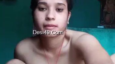 Village Girl With Hairy Desi Pussy Making Xxx Video Posing Nude